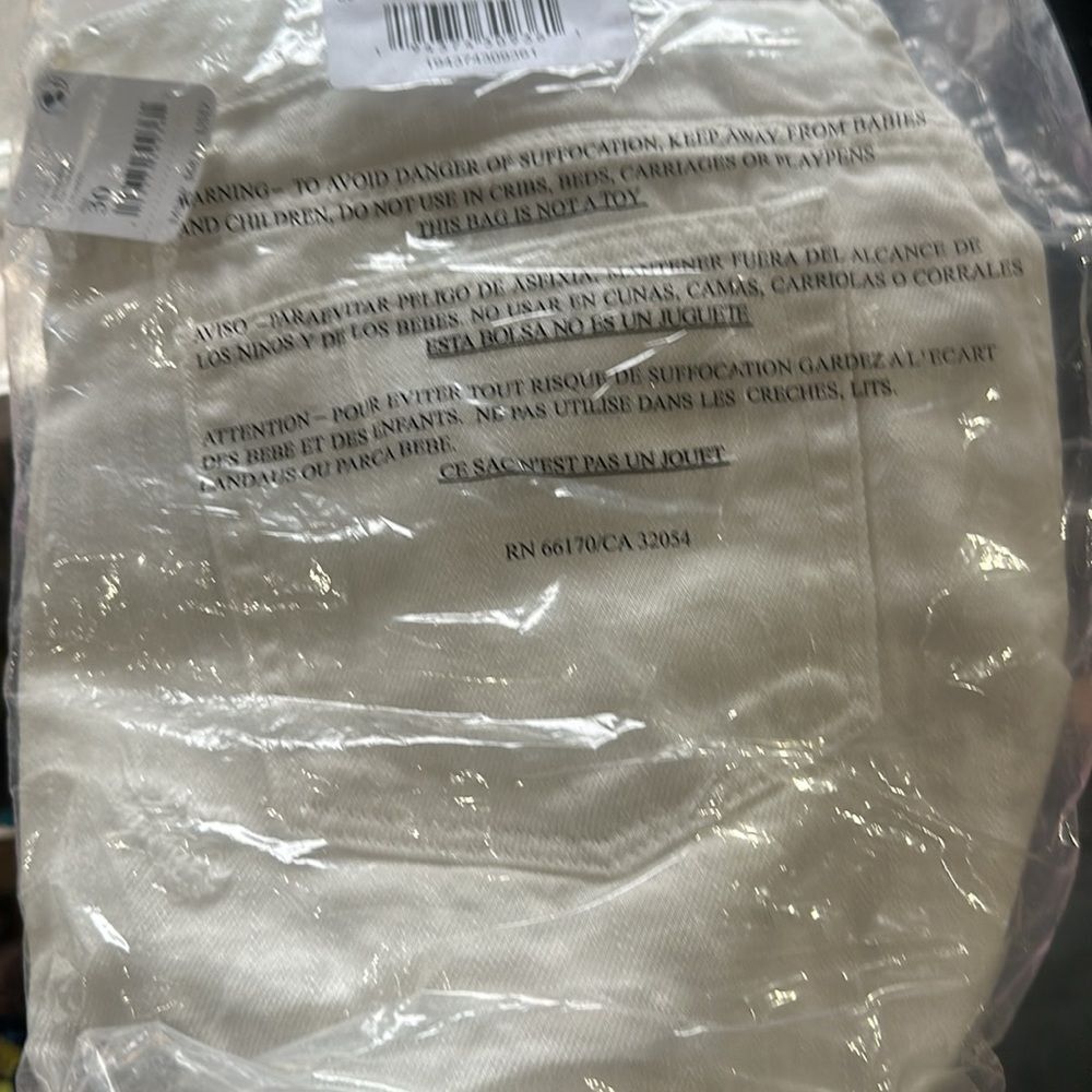 NWT Free People Loving Good Vibrations Shorts, in Spring White, Size 30 - Picture 6 of 6